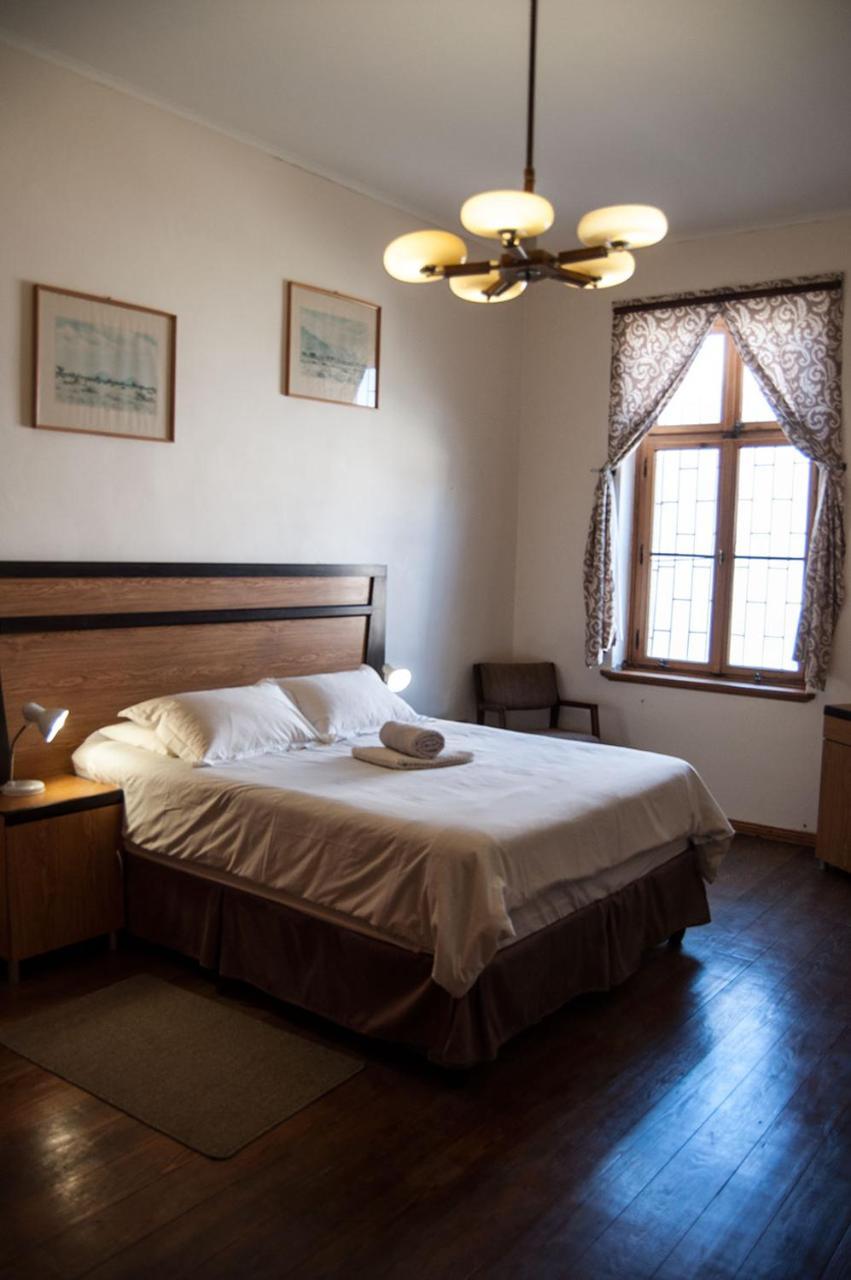 Historical Guesthouse - Self Catering Apartments Lüderitz Eksteriør bilde
