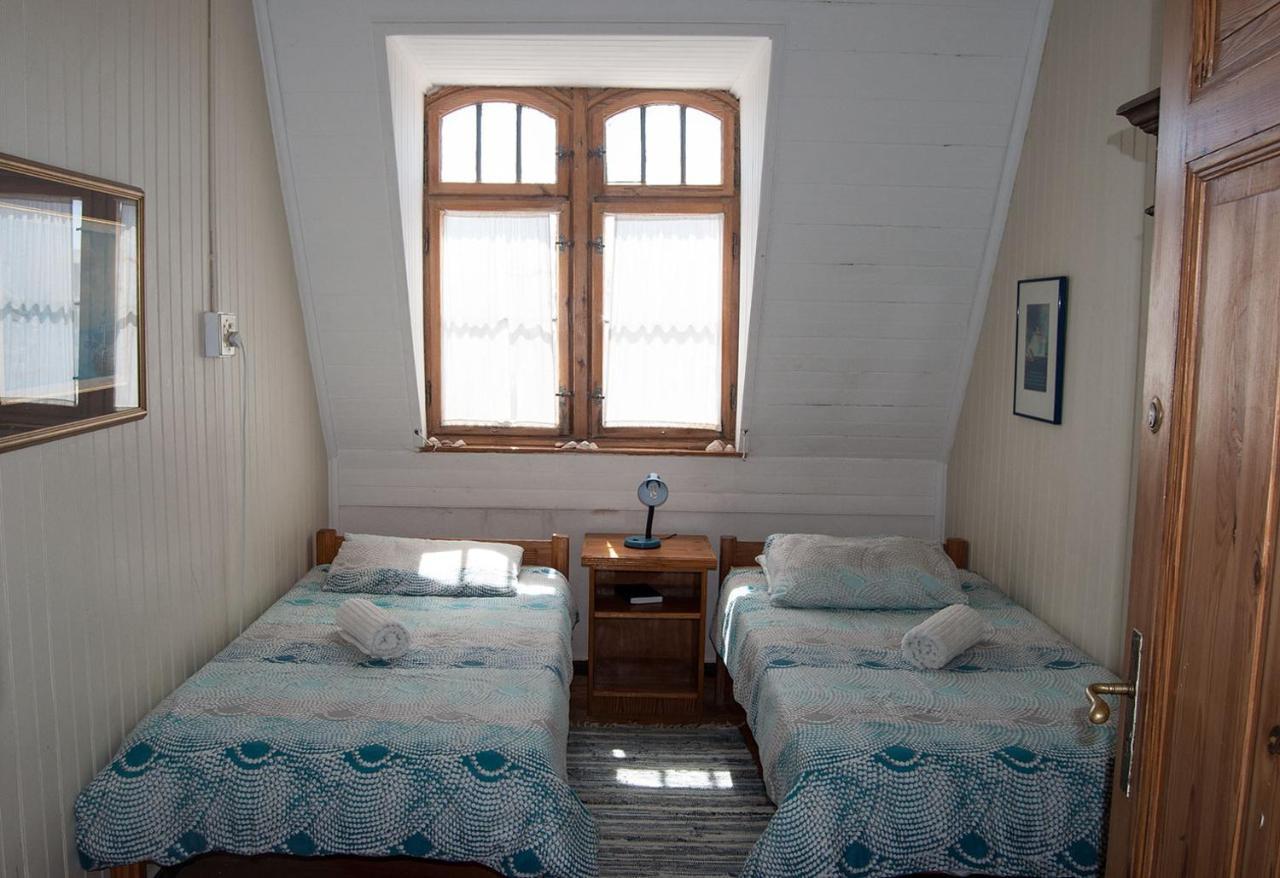 Historical Guesthouse - Self Catering Apartments Lüderitz Eksteriør bilde